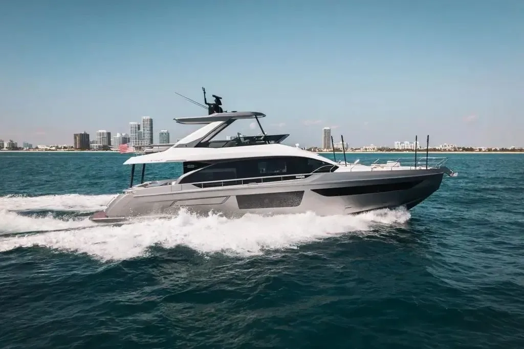 2023 Azimut Fly 68 for Sale: Extended Warranty to 2028, $2,250,000