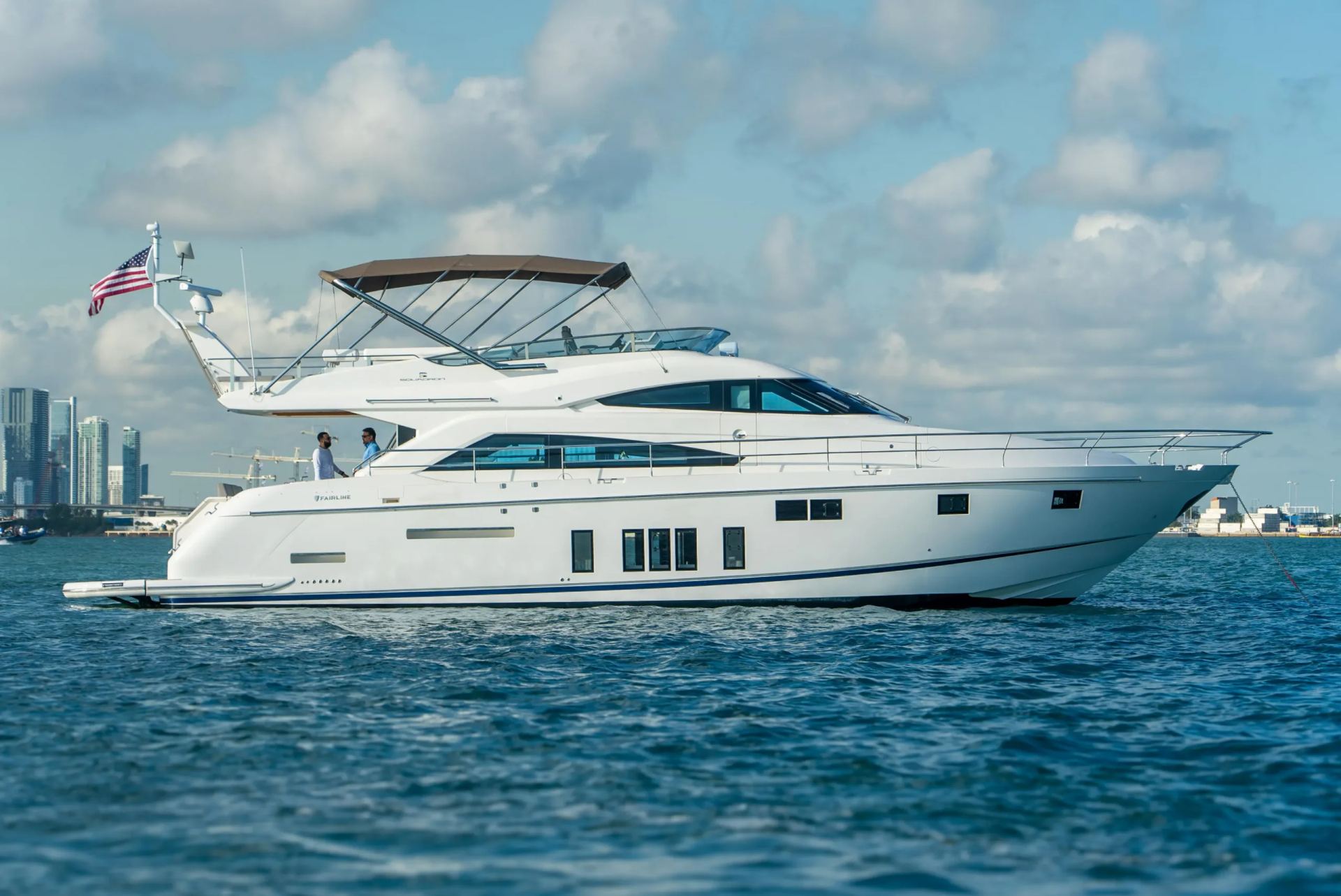 2015 Fairline 66 flybridge yacht in Miami